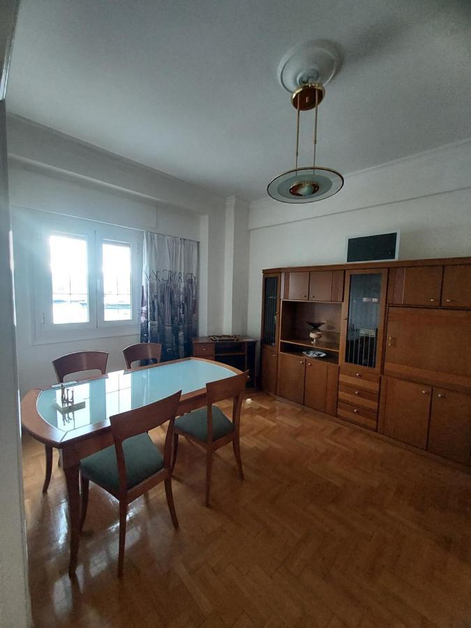 Pasalimani Long Beach Piraeus Luaran gambar