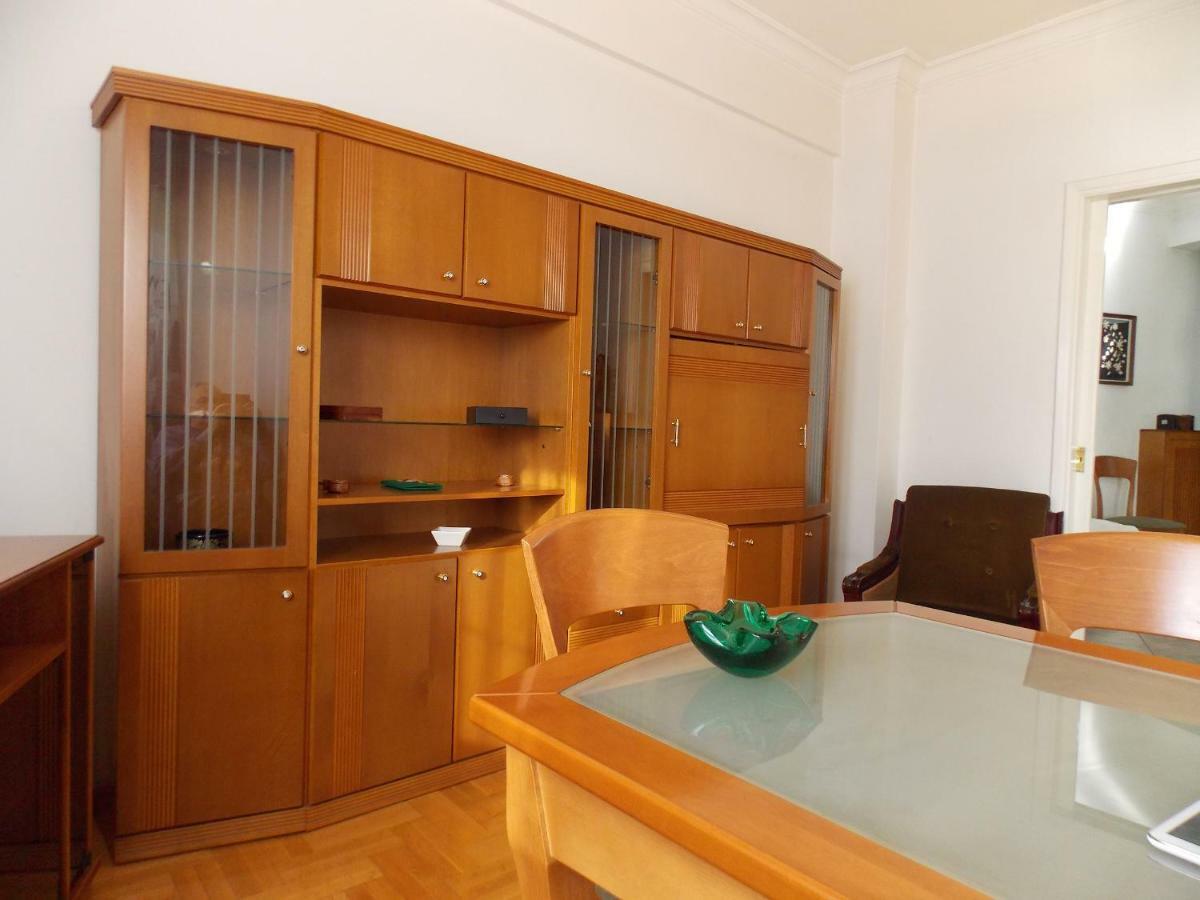 Pasalimani Long Beach Piraeus Luaran gambar